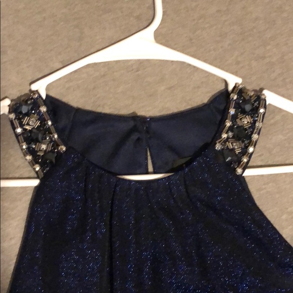 Dress - Picture 4 of 5